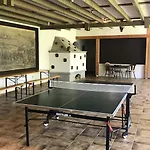 Apartment Grubhof Schlosspark, Chalet-stil Mit Pool Und Bergblick *