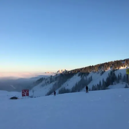 Apartmán Grubhof Schlosspark, Chalet-stil Mit Pool Und Bergblick Sankt Martin bei Lofer