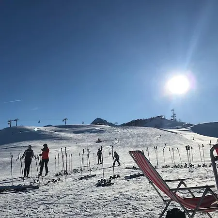 Grubhof Schlosspark, Chalet-stil Mit Pool Und Bergblick Sankt Martin bei Lofer