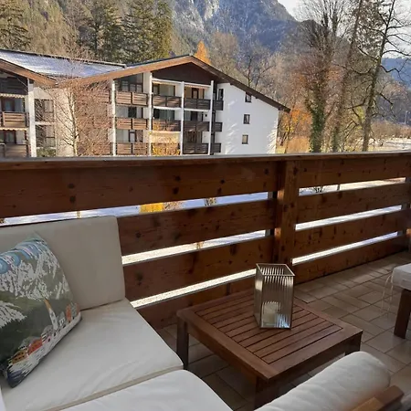 Apartmán Grubhof Schlosspark, Chalet-stil Mit Pool Und Bergblick *