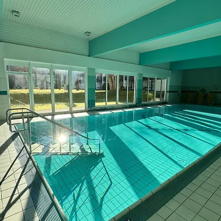 Grubhof Schlosspark, Chalet-stil Mit Pool Und Bergblick - Air Conditioner Appartamento Sankt Martin bei Lofer
